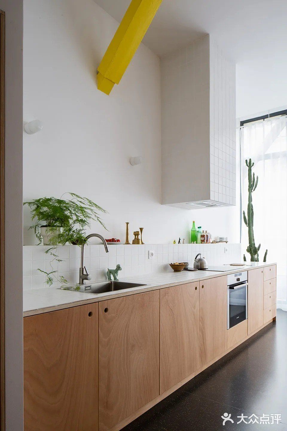 只有可以漫步的异形立面