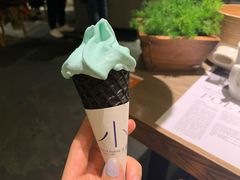 冰淇淋-小大董·烤鸭(凤凰汇店)