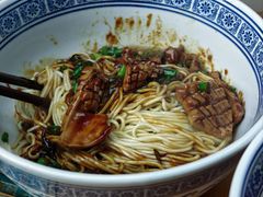 -沪西老弄堂面馆(定西路店)