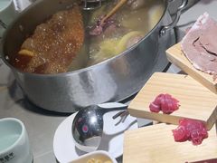 -宴全牛粤来越牛潮汕鲜牛肉火锅(海州万达广场店)