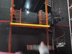 -嘿哟动霸CHUA·新潮玩运动娱乐中心·蹦床滑冰团建乐园