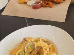 -必胜客(华南摩尔店)