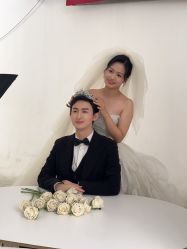 -雪中彩影婚纱摄影·微光艺术中心