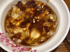 -渝是乎川渝小炒(新世界百货望京店)