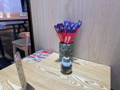 -魔都三兄弟酸辣粉·蘸卤炸串(虹桥万科店)
