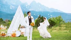 -巴黎恋人婚纱摄影(东莞总店)