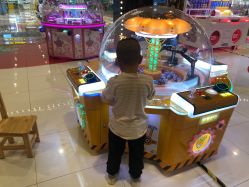 -哈尼鹿儿童乐园(长沙梅溪湖步步高店)