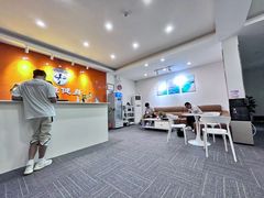 -耀恒健身(南浦地铁店)