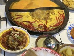 -巴卤社老火锅(财富店)