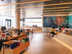 -星巴克臻选(上海合生汇1F店)