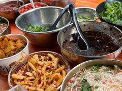 -黄妈伤心凉粉总店(名店街店)