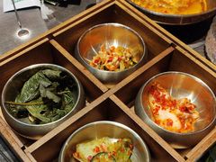-河坝烧烤串城(金达莱店)
