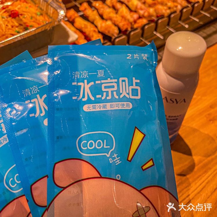 爆汁的肉串|不远千里也要吃一次的羔羊肉