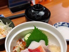 -小山日本料理(电子大厦店)