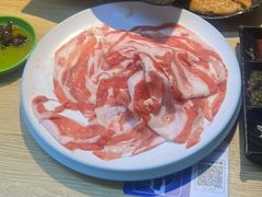 -洞庭洲·防空洞火锅·铜锅涮肉·烧烤(新百广场店)