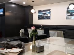 -天津波士信达奔驰4S店(卫津南路店)