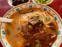 -金杨拉面王小吃面馆·牛三宝面·红烧牛肉粉