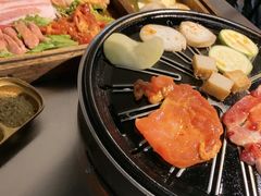 -胡悦里韩式烤肉(芝罘万达广场店)