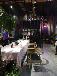 -MOVAN  HAIR莫凡匠人发型屋