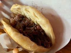-闫家驴肉老店(华电一校店)