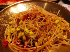 拌豆芽-草家酱蟹炭火烤肉店(珲春南路一店)