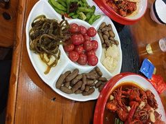 -老北京热气涮羊肉·小龙虾·烤鱼(呼玛路店)