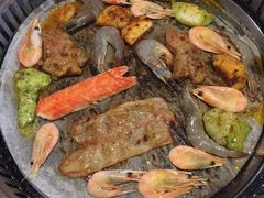 -佰烧海鲜烤肉火锅自助(世茂国际广场店)