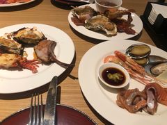 -怡咖啡海鲜自助餐厅(浦东香格里拉店)