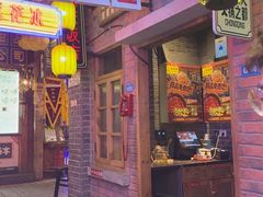 -卤校长老火锅(沙坪坝直营店)