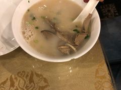 -三义和酒楼(广渠门店)