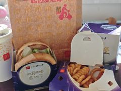 -麦当劳(新王府井店)