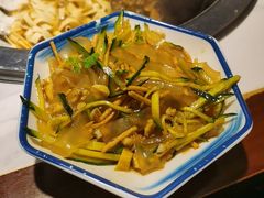 -地锅公社·现炒地锅鸡·地锅鱼·夜宵(罗锦路店)