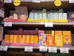 -LOG-ON(海港城店)
