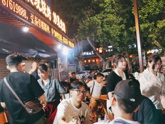 -老兰家传统烧烤炒菜泡馍(小南门店)