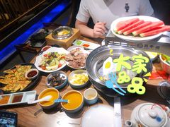 -明洞阿姨·韩式酱蟹烤肉·创意料理(三元桥店)