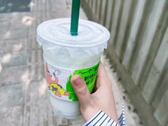 -LINLEE林里·手打柠檬茶(黄浦茂名南路店)