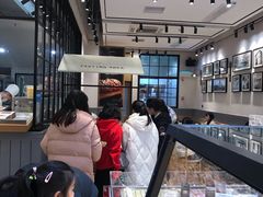-罗森尼娜(德思勤店)