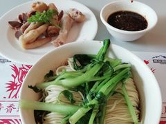 -月亮房·白斩鸡(娄山关路店)