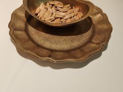 -桂满陇·手作小笼包&江南叫花鸡(中山公园店)
