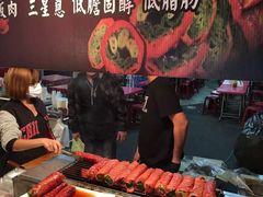 -六合夜市