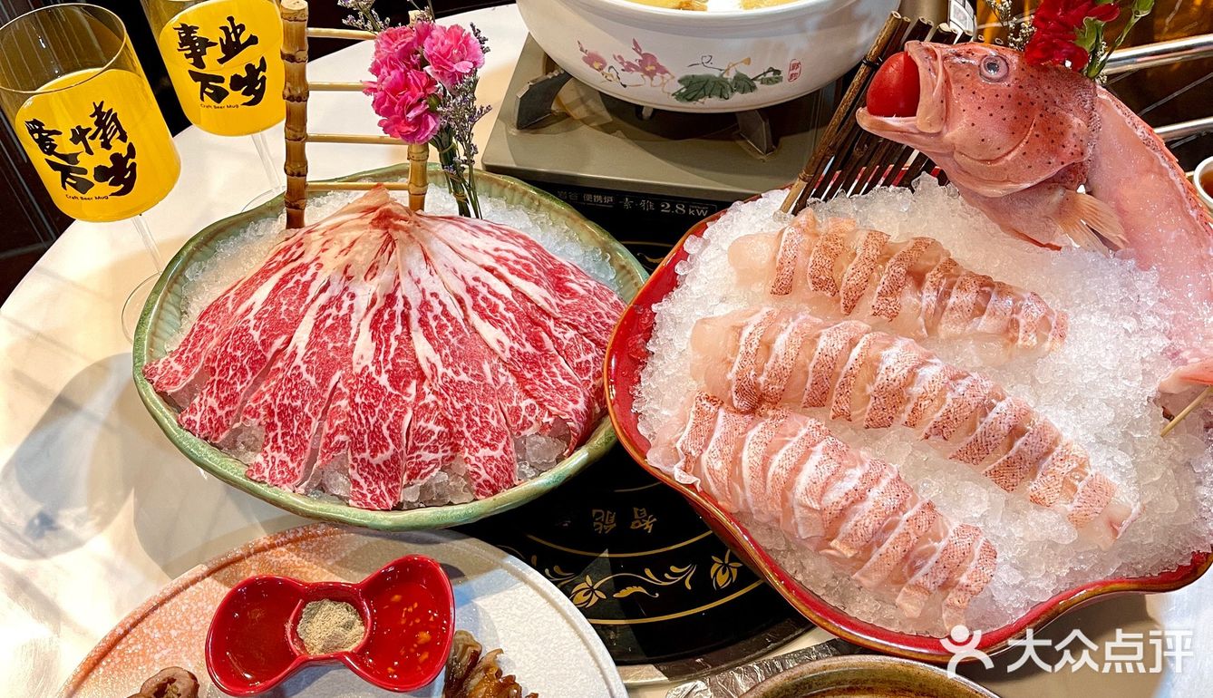 入秋了🍂来一口热乎乎的花胶鲍鱼叭~