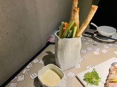-穹六人间 people 6(岳阳路店)