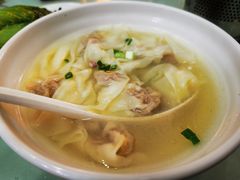 鲜肉小馄饨-食惠里小笼包面馆(越秀店)