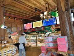 -昆明冠生园·蛋糕·面包(南强街店)