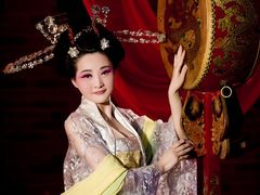 -九月鹰飞汉服摄影工作室