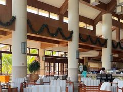 -亚龙湾喜来登·美景台大堂吧