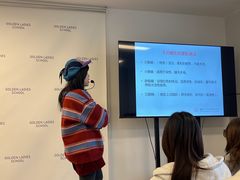 -金夫人化妆摄影职业培训学校