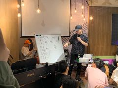 -牛班音乐学校(晶融汇购物中心店)