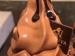 经典比利时巧克力软冰淇淋-GODIVA(月星环球港店)
