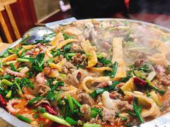 牛肉八带鱼饼土豪锅-京玉菲饭店(李村店)